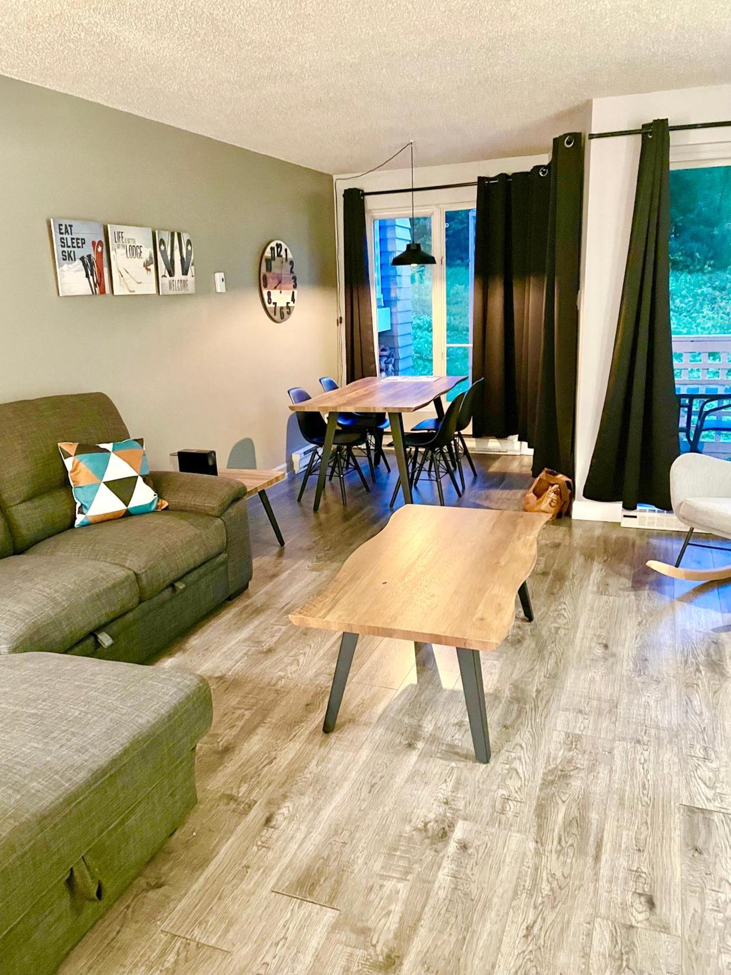 Ski-In, Ski-Out Chaleureux Studio Loft Au Pied Des Pistes De Ski Apartment สโตนแฮม ภายนอก รูปภาพ