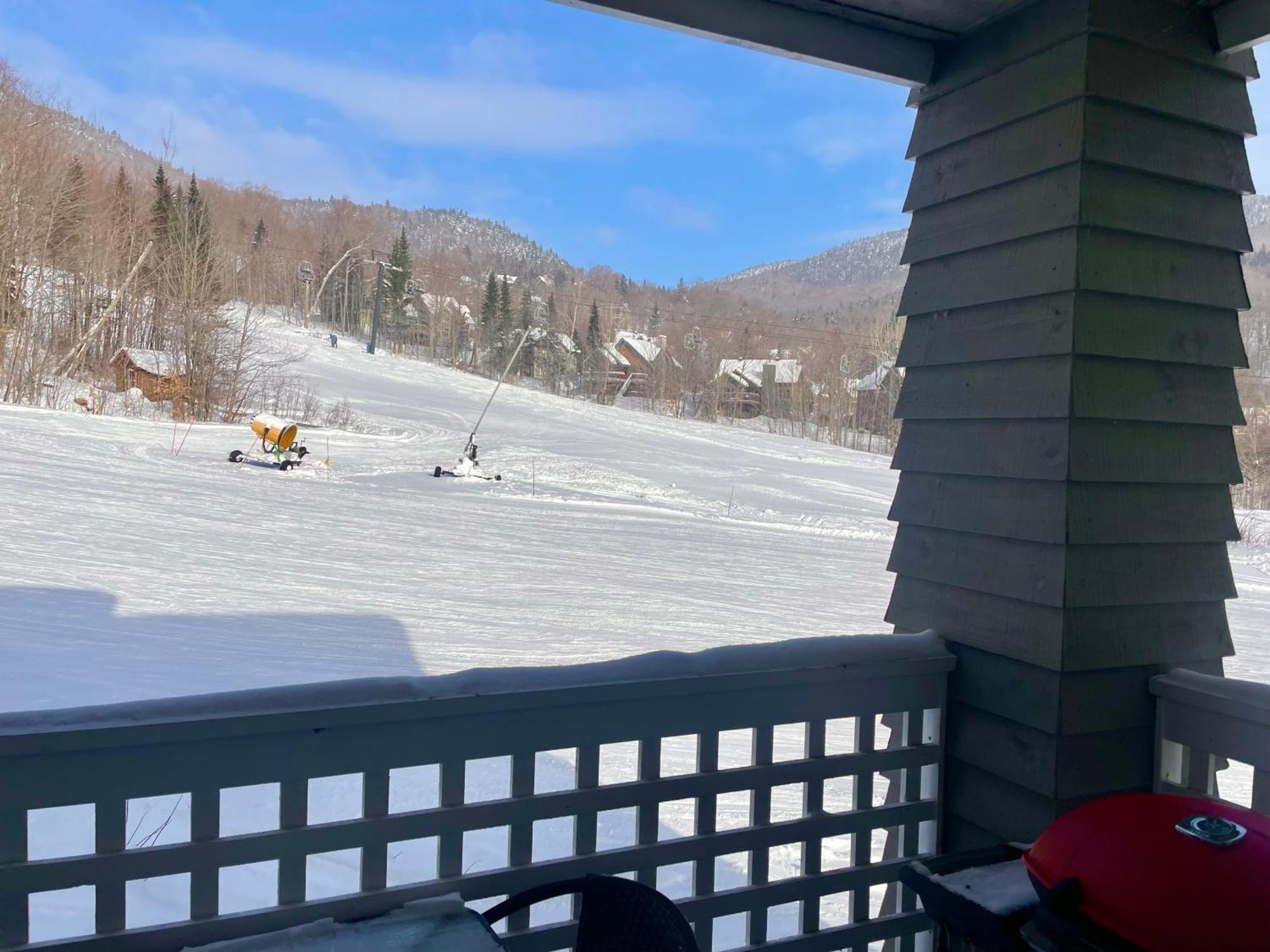 Ski-In, Ski-Out Chaleureux Studio Loft Au Pied Des Pistes De Ski Apartment สโตนแฮม ภายนอก รูปภาพ